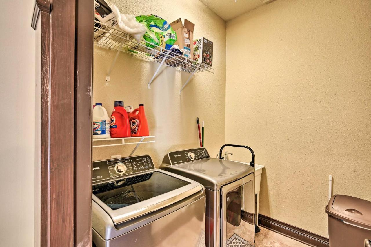 Tampa Oasis With Pool About 7 Mi To Busch Gardens! Villa Exteriör bild