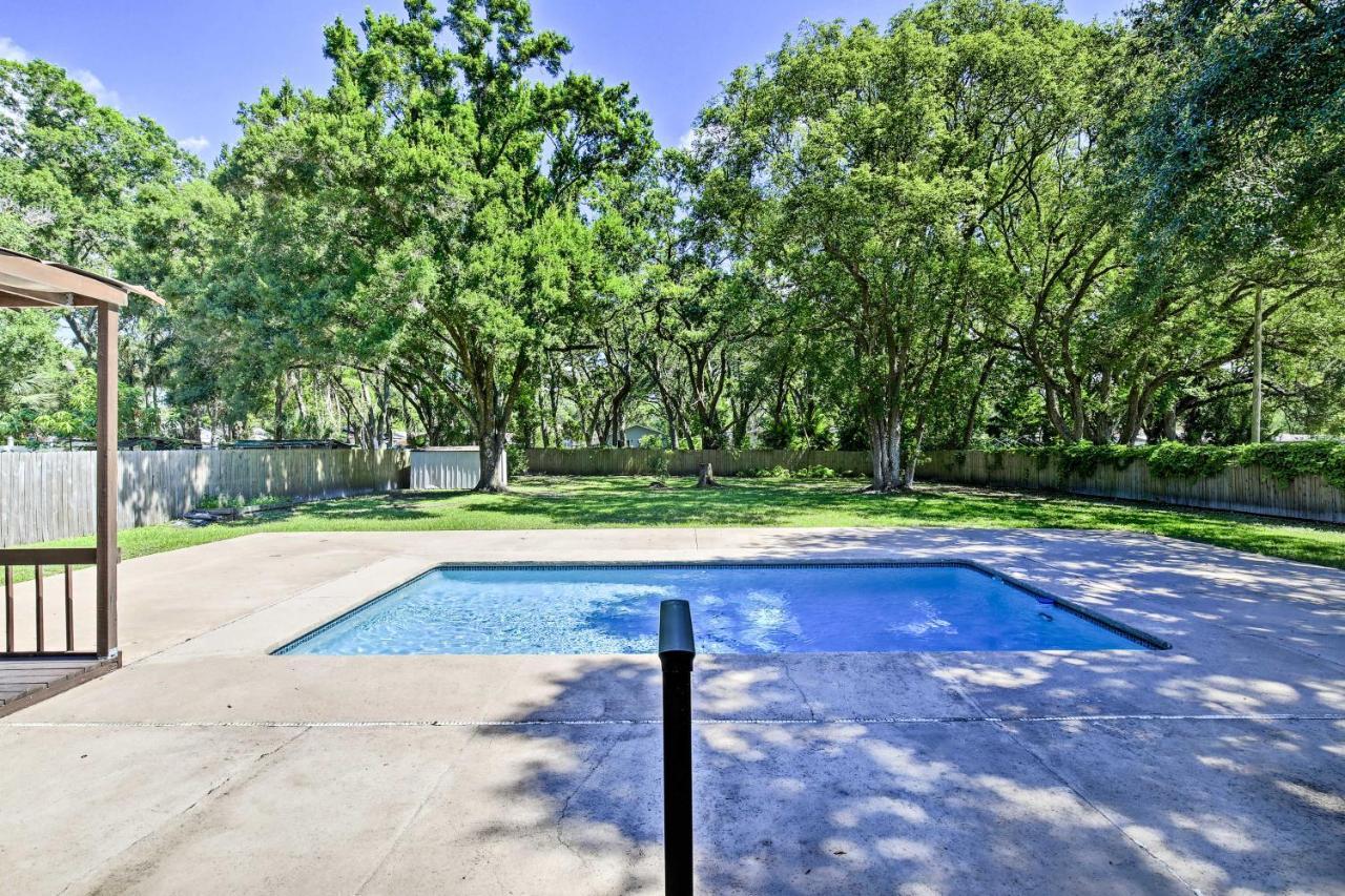 Tampa Oasis With Pool About 7 Mi To Busch Gardens! Villa Exteriör bild